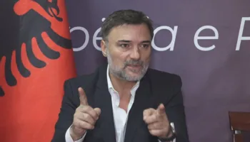 “Vlora Hyseni ka dosje për të gjithë”, Alibeaj ngre alarmin: I ka ardhur dita e keqe, do t’i përdorë