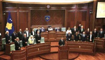 Votohet Qeveria “Kurti 4”, Albin Kurti merr mandatin e ri si kryeministër i Kosovës
