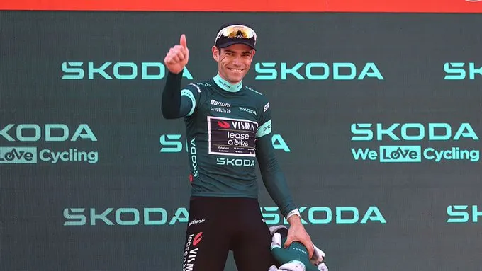Vuelta e Spanjës/ Van Aert fitues i etapës së 15-të, Mas lider