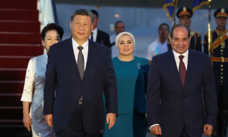 Xi Jinping bën vizitën e parë zyrtare në Egjipt pas 10 vitesh