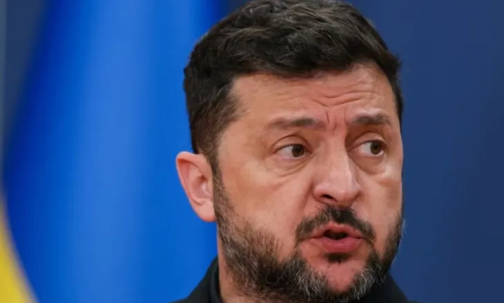 Zelensky e quan “të turpshme” gjuajtjen me armë mes agjencive të sigurisë së Ukrainës në Kiev