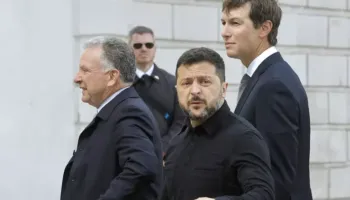 Zelensky: Me SHBA-në fola për Patriotin, çështja e territoreve do të zgjidhet mes presidentëve