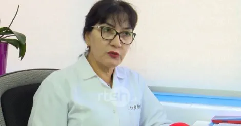 “Zgjasin deri në 2 javë, simptomat rikthehen”, mjekët: Po qarkullojnë COVID, viroza dhe infeksione të tjera