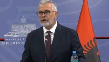 “Zgjidhja nuk është përplasja e institucioneve”- Pagat e gjyqtarëve dhe prokurorëve, ministri Gogu: Të martën e zgjidhim konfliktin në Kuvend, plotësojmë boshllëkun ligjor