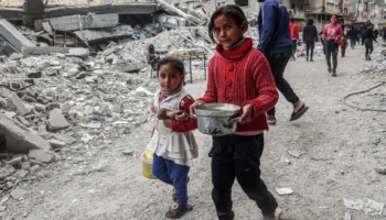 1 vit armëpushim nuk e ‘mbushi’ tryezën në Gaza, familjet mbijetojnë me një vakt në ditë