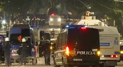 11 të arrestuar në Tiranë, 2 të mitur mes tyre për protestën e së martës