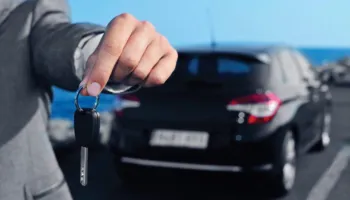 41% e shqiptarëve nuk përballojnë dot blerjen e një makine, rekord në Europë