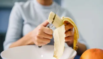 7 gabimet me proteinat pas moshës 40 vjeç që shkaktojnë humbje të muskujve dhe shtim në peshë