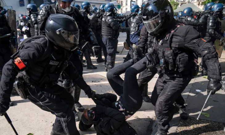 70 mijë policë në terren për protestat e së shtunës në Francë