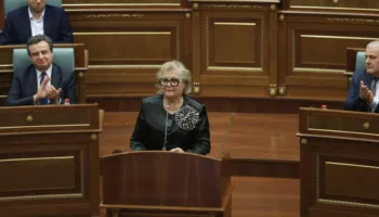 81 vota pas mesnatës, Justina Shiroka-Pula është Presidentja e re e Kosovës