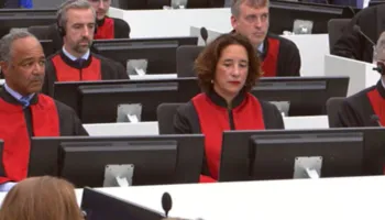 A do të lirohen Thaçi dhe ish-krerët e UÇK? Ja çfarë ndryshon ligji për Dhomat e Specializuara të Kosovës