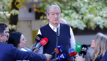 Agasi dhe Vlora Hyseni kanë filluar të flasin/ Berisha nga SPAK: E kanë kuptuar që Rama i ka shitur