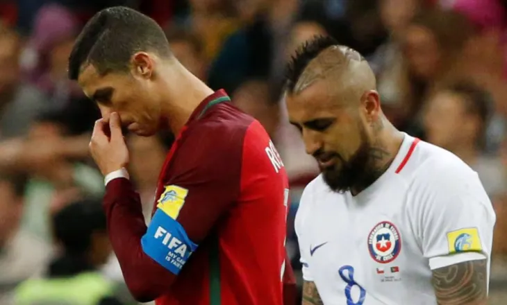 “Ajo që i bënë është e turpshme”, Arturo Vidal i del në mbrojtje Ronaldos dhe kritikon trajnerin e Portugalisë