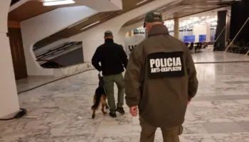 ALARM për bombë në Kryeministri dhe disa institucione, mesazhi: Është vetëm fillimi, qeveria do të dorëzojë pushtetin