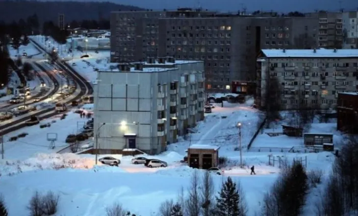 Alarm për Murtajën, mjekja vdes pasi theu gabimisht një epruvetë me baktere në laboratorin e Siberisë! Spitali në karantinë, izolohen 197 persona