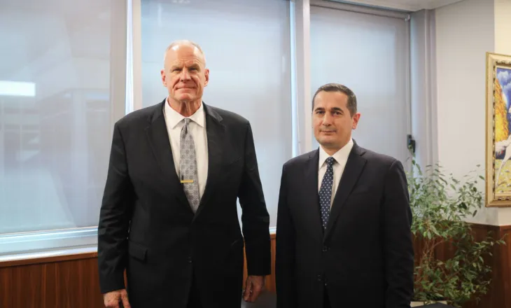 Ambasadori i Amerikës, Wendt takon kreun e SPAK dhe tregon 3 prioritetet e presidentit Trump