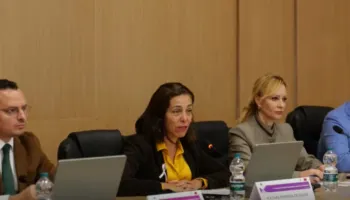Ambasadorja e BE-së për protestat: Dhuna e papranueshme! Rasti i Veliajt? Zyrtari europian: Të garantohet proces i rregullt