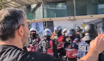 Arlind Qori del para forcave policore dhe lëshon thirrjen …(video)