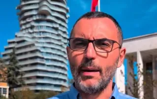 Arlind Qori: Për të panumërtën herë Edi Rama më është drejtuar pa ma përmendur emrin…