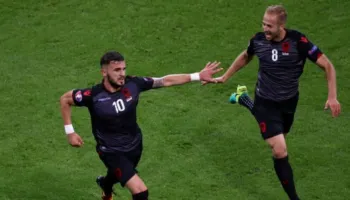 Armando Sadiku ‘var’ këpucët në gozhdë, ish-sulmuesi i Kombëtares tërhiqet nga futbolli i luajtur!