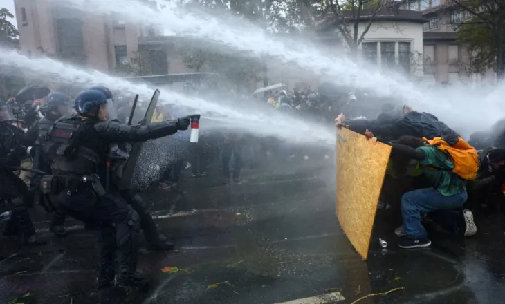 “Askush nuk na dëgjoi”, pse Gjenerata Z po udhëheq protestat në të gjithë Evropën