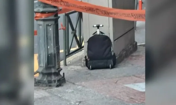 Athina në alarm, pas shpërthimit të parë gjendet dhe një tjetër çantë e dyshimtë në Pire, “blindohet” e gjithë zona!