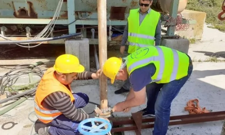 Avari në tubacionin kryesor, Vlora mbetet pa ujë/ Qyteti përballet sërish me ndërprerjen e furnizimit, pa afat për riparimin