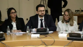 Avokati i Popullit në Këshillin Kombëtar për Fëmijët: Policia të mos përsërisë shkeljet ndaj të miturve në protestë!