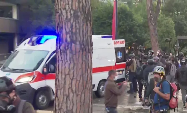 Bajrami apel studentëve: Distancohuni nga maskat! Faktorët e jashtëm mund të nxisin kaos, protestat duhet të jenë paqësore