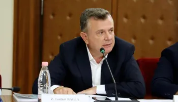 Balla paralajmëron masa ndaj protestuesve të dhunshëm: Studentët rrezikojnë bursat, nesër detajet!