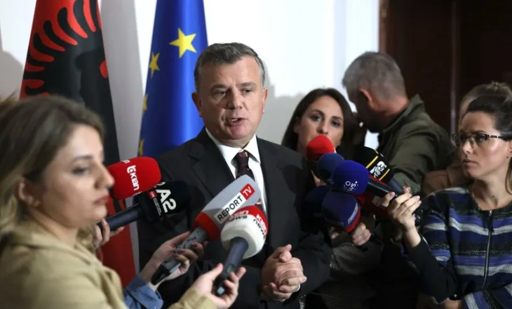 Balla pas seancës me tensione: Zhurma e opozitës nuk ndal axhendën europiane të Shqipërisë