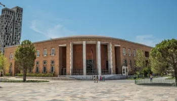 Banka e Shqipërisë: Depozitat janë të sigurta, pavarësisht dëmtimeve të infrastrukturës