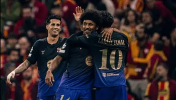 Barcelona “hesht” Stambollin, Bayern befasohet në Norvegji. “Skuqet” Olise (video)