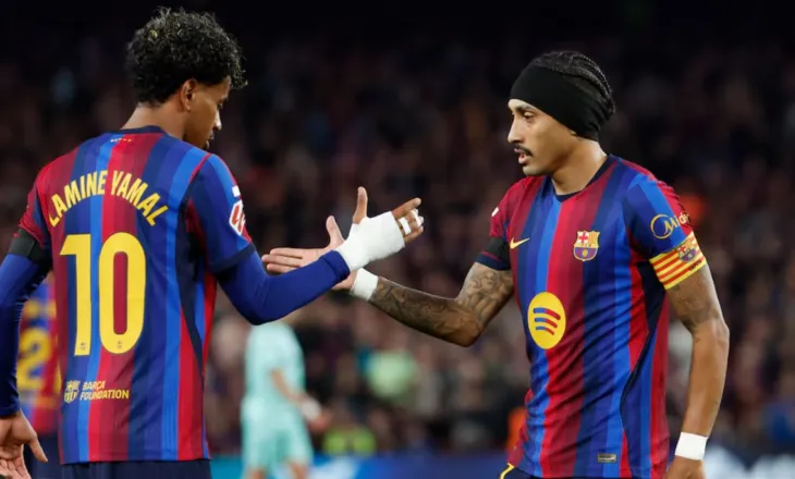 Barcelona mbyll llogaritë që në pjesën e parë ndaj Alaves. Raphinha, i jashtëzakonshëm këtë sezon (video)