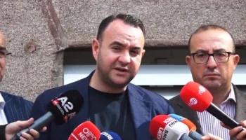 Bardhi dhe Balliu përjashtohen 60 ditë nga Kuvendi, deputeti demokrat: Sot mora vesh që veza është lëndë piroteknike!