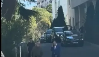 Bardhi publikon videon e Roni Yeffet duke dalë nga takimi me Ramën: E njeh?