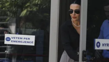 Belinda Balluku paraqitet në SPAK, avokati: Jemi në fazë hetimesh, do të ketë dhe një zgjatje