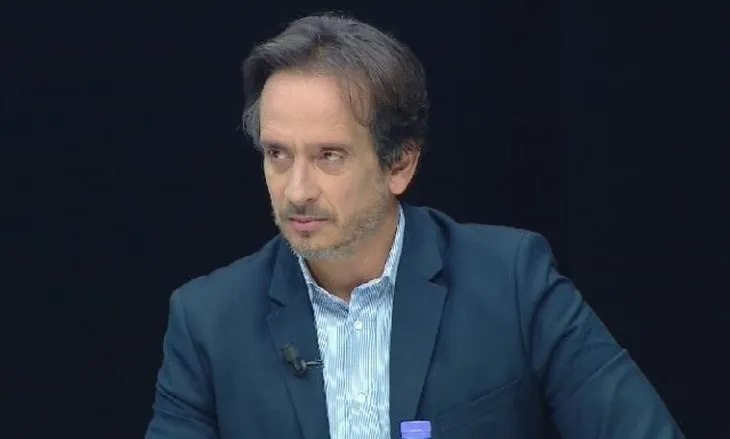 Ben Andoni zbërthen krizën politike: Flamingot u kthyen në skifterë, opozita e rehatuar në rolin e saj!