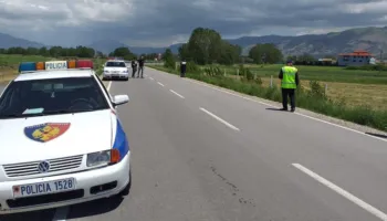 Berat/ Makina përplas të moshuarin që lëvizte me biçikletë, ndërron jetë në vendngjarje