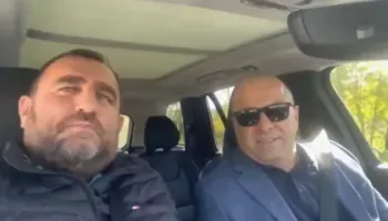 Berati drejt protestës në Tiranë, Hasimetaj: Jemi nisur për të rrëzuar këtë regjim