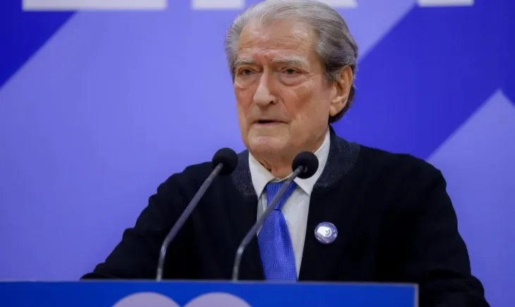 Berisha akuza Policisë e Qeverisë, bën thirrje për tjetër protestë: Nesër është dita e studentëve, të gjithë në mbështetje të tyre në të njëjtën orë!