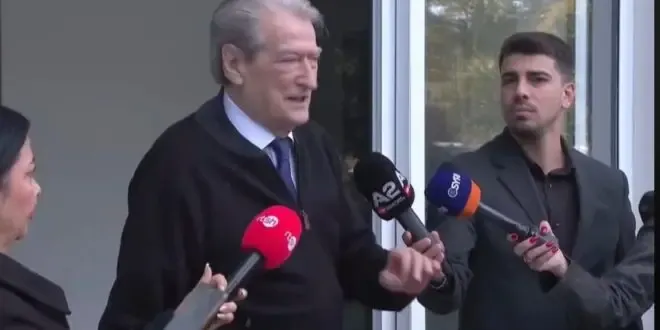 Berisha: Beteja e narkodiktatorit ndaj studentëve do të jetë fundi i tij i turpshëm, sot e gjithë Shqipëria është në Tiranë!