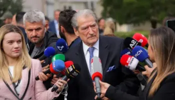 Berisha: PD do të mbështesë plotësisht protestën e studentëve, FRPD ishte ndër iniciatorët! Rama tentoi të djegën selinë e PD