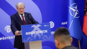 Berisha: Sot dështoi në mënyrë përfundimtare përpjekja e Edi Ramës, me anë të jagove të tij, për të përçarë protestën
