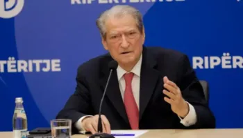 Berisha: Studentët do i mbështesim me të gjitha format e mundësitë! Rama të japë dorëheqje urgjente!