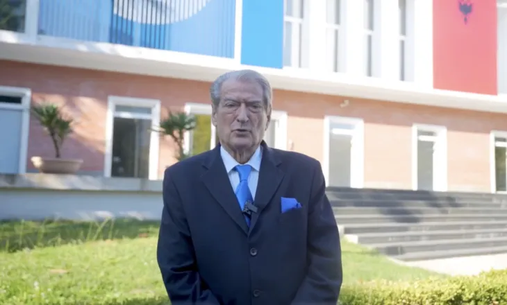 Berisha thirrje shqiptarëve: Mos i lini studentët vetëm, ata po luftojnë për të gjithë ne!