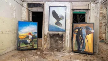 Bienalja e Durrësit e shndërron qytetin në një skenë të artit bashkëkohor