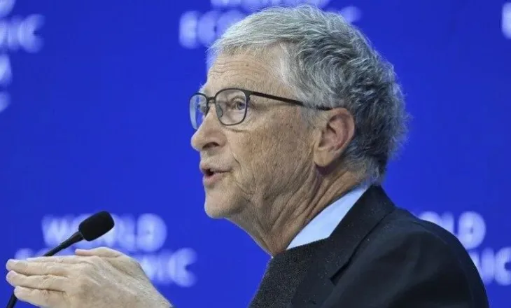 Bill Gates paralajmëron për 20 vjet trazira nga inteligjenca artificiale: Do të ketë fitues dhe humbës, shoqëria s’është gati