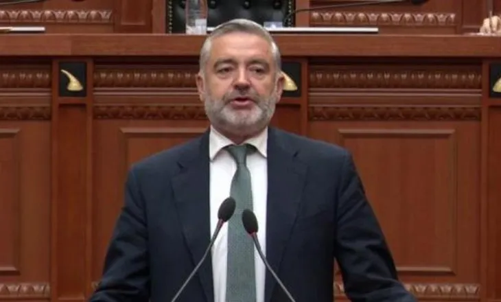 Blendi Klosi sfidon debatet për Ramën: Do t’i fitojë zgjedhjet edhe në 2027 dhe 2029