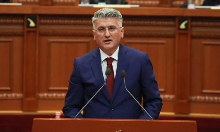 “Braçe zinte kokën me grushte”/ Satira e Gjekmarkajt për Territorialen: Ç’qamet po vjen?